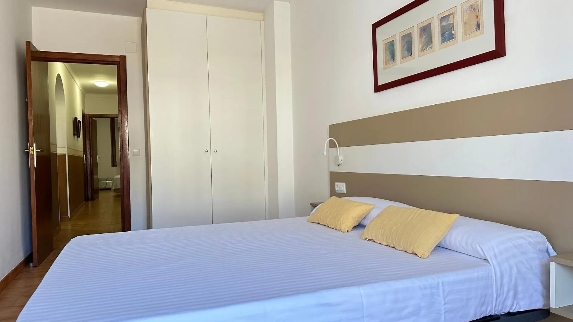 Apartamento Agi Rosas Centro España